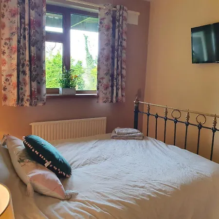 Hillcrest House Bed & Breakfast *